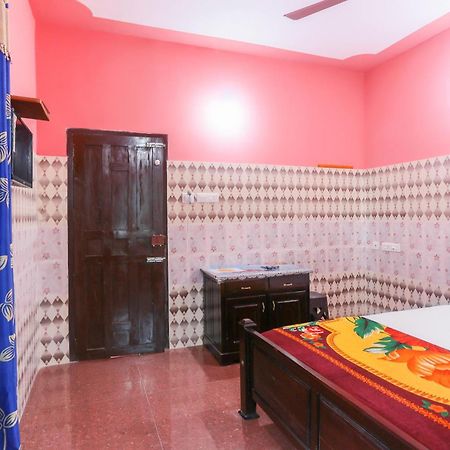 สปอต ออน 46608 ศรี ภัทรา ทัวริสต์โฮม Hotel โกลลัม ภายนอก รูปภาพ